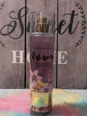 Bath & Body Works Bahama Passionfruit & Banana Flower Fine Fragrance Mist - Pink